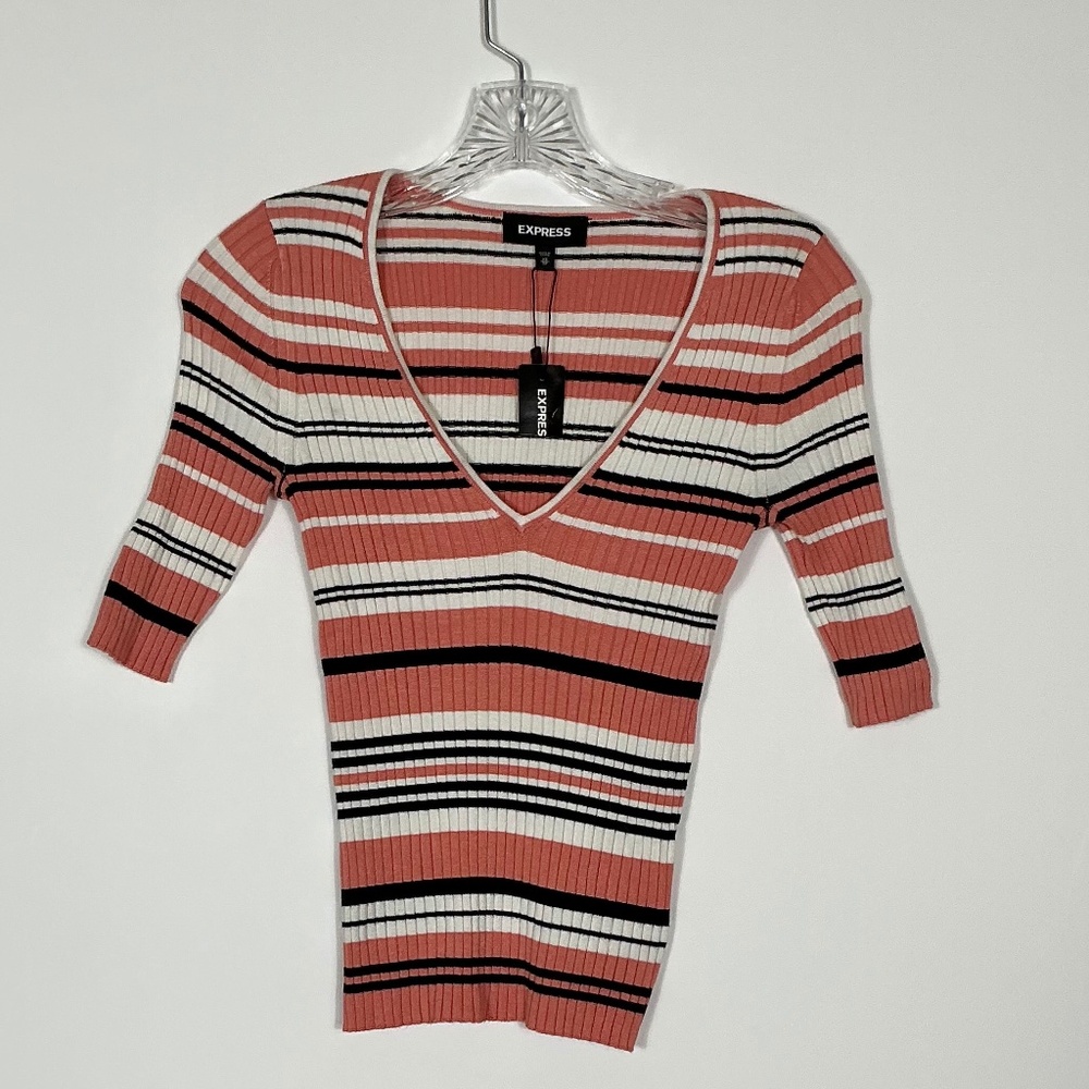 NWT Ladies Express Top - Size XS/TP